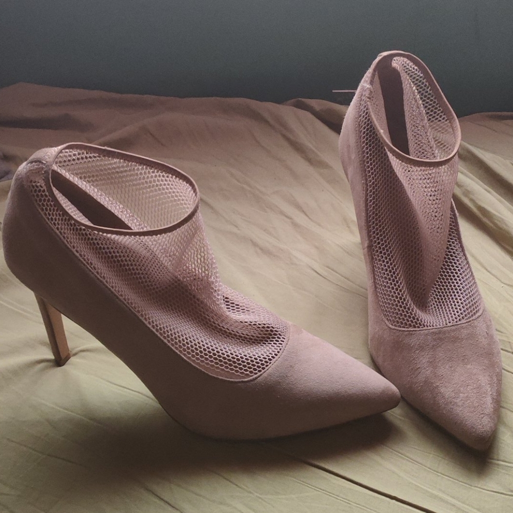 Leith Pret blush mesh bootie 9.5 4"